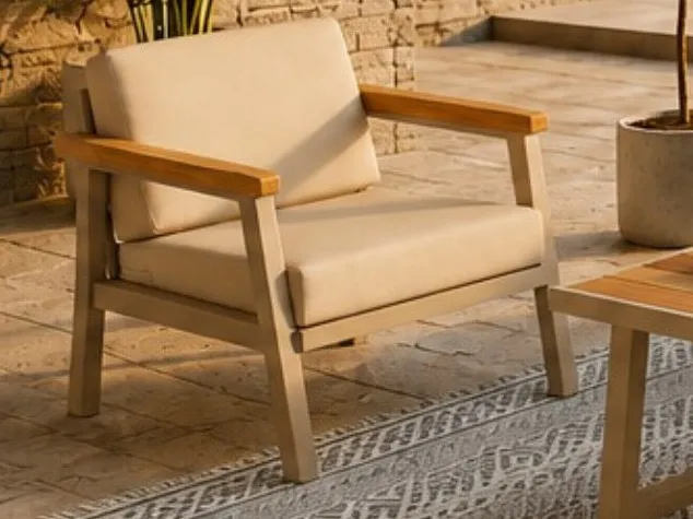 Verona armchair with iroko armrests
